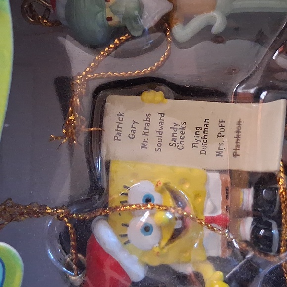 SpongeBob SquarePants Mini Ornament Set - Picture 2 of 8